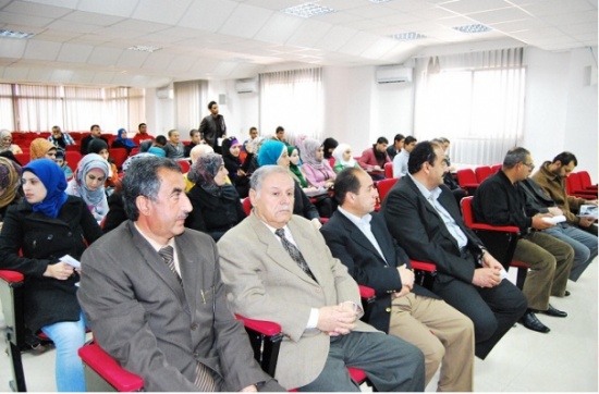 مؤتمر تحت عنوان " أبحاث التربية العملية " في جامعة جرش ( صور )